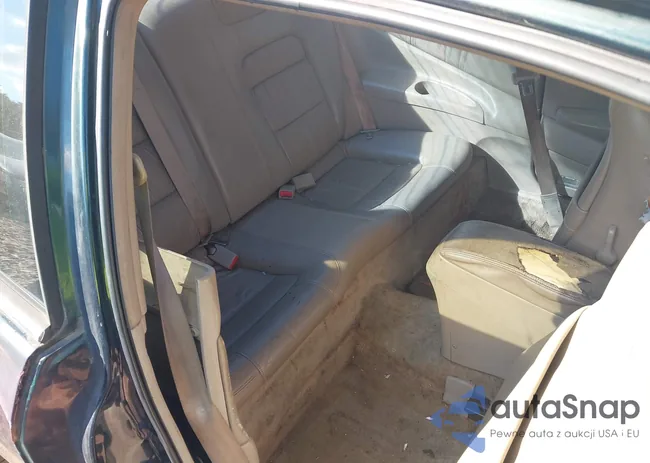 1HGCG22581A010558: 43337796