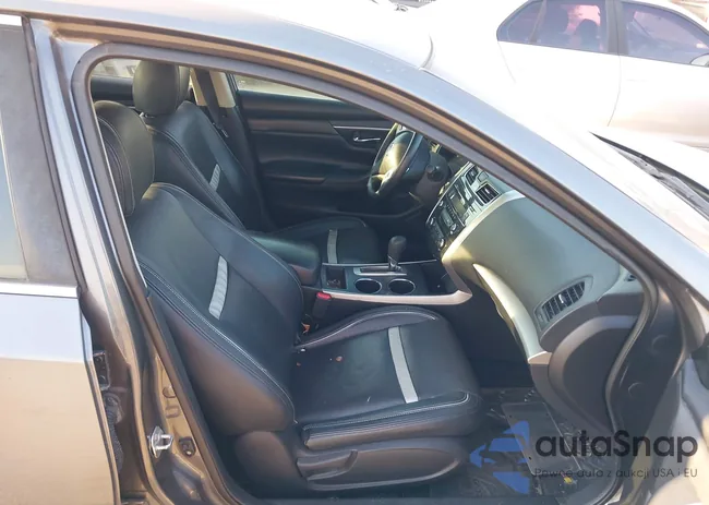 1N4AL3AP2FN921551: 43337836