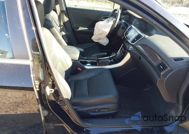 1HGCR2F87HA196571: 43337971