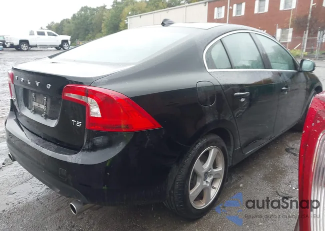 YV1612FS1D1213917: 43338033