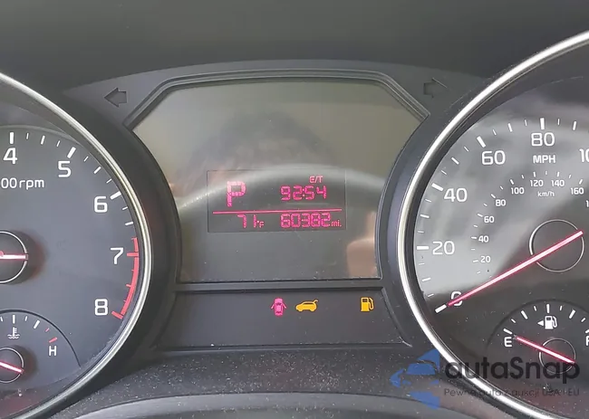 KNDMA5C16F6020761: 43338084