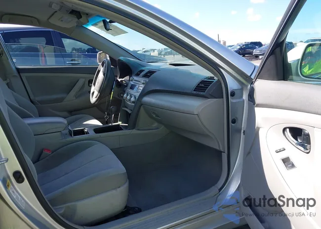 4T1BF3EK7BU677735: 43338111