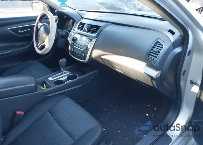 1N4AL3AP0GN351549: 43338151