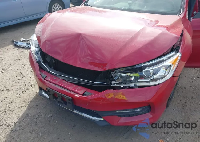 1HGCR2F5XGA096808: 43338201