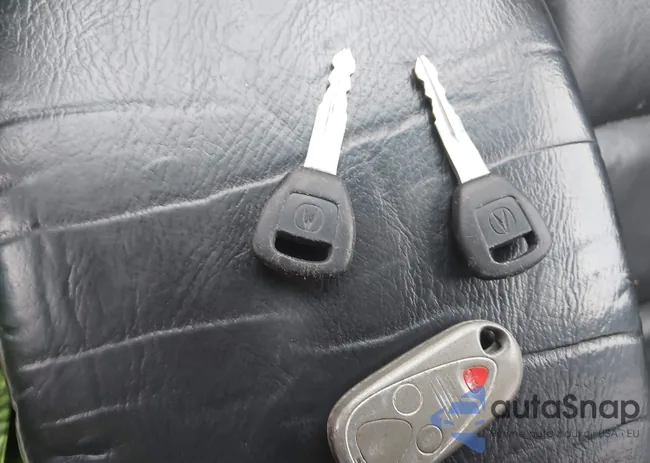 2HNYD18651H533930: 43337354