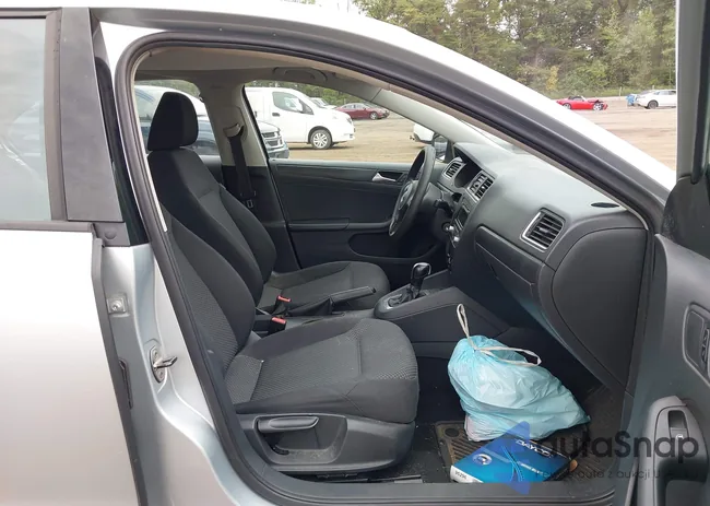 3VW2K7AJ1DM367749: 43337451