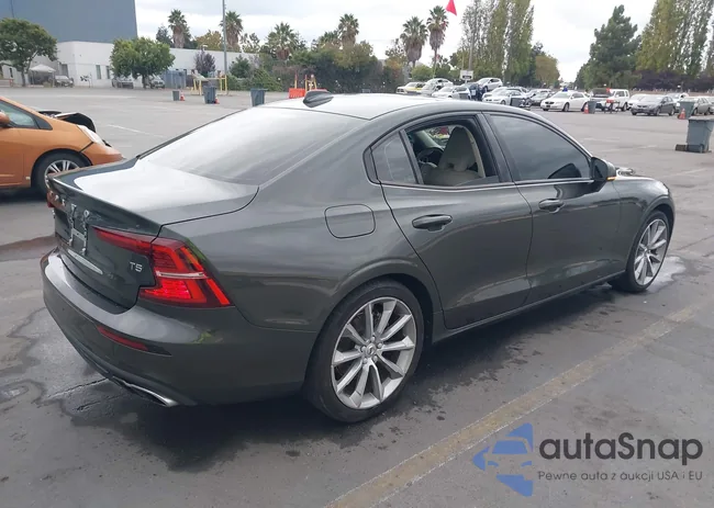 7JR102FK5MG096604: 43337481