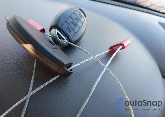 JN8AZ2NF1B9503316: 43337577