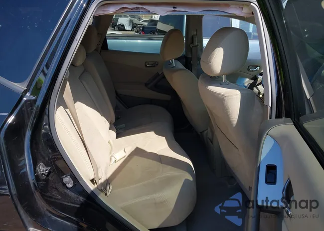 JN8AZ1MU7DW205643: 43337678