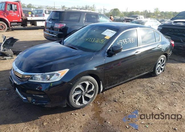 1HGCR2F72HA205698: 43337681