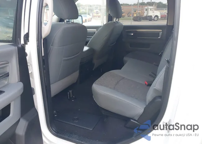 3C6RR6LT9JG195087: 43338708