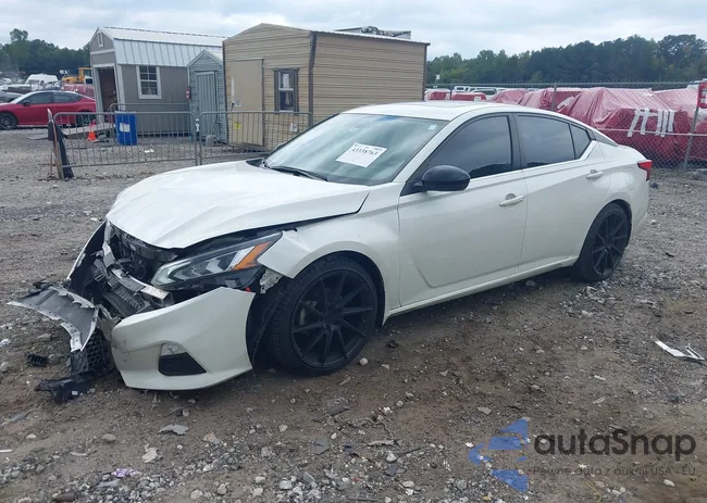 1N4BL4CV9KN319570: 43338763