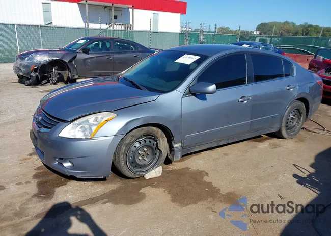 1N4AL2AP4BN433660: 43338767