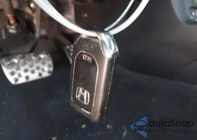 2HGFC2F88LH516330: 43338880