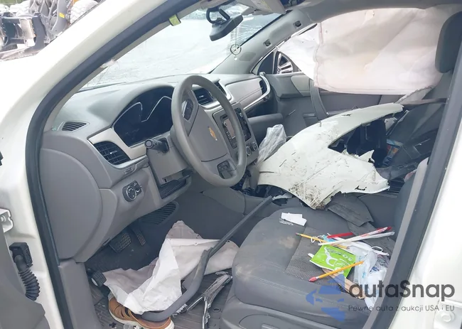 1GNKRFKD5FJ152528: 43338923