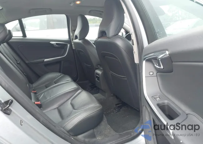 YV1902FH1D2177080: 43338987