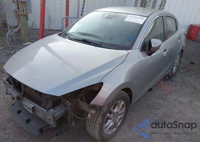 3MYDLBZVXGY105634: 43338998