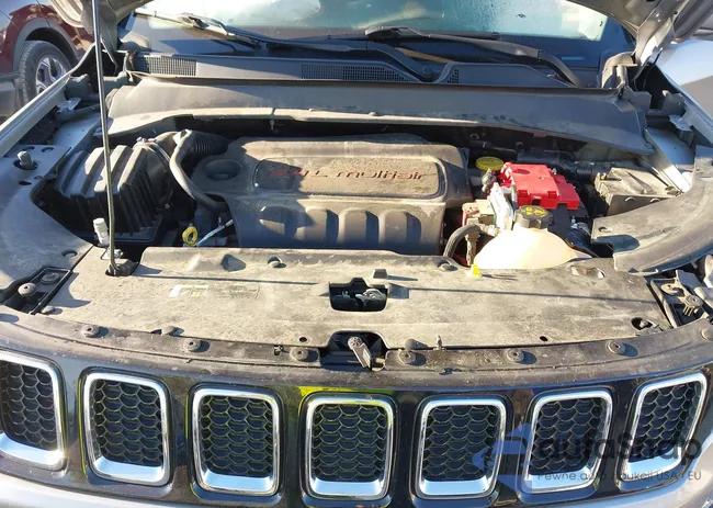 3C4NJDCB3LT228069: 43339011