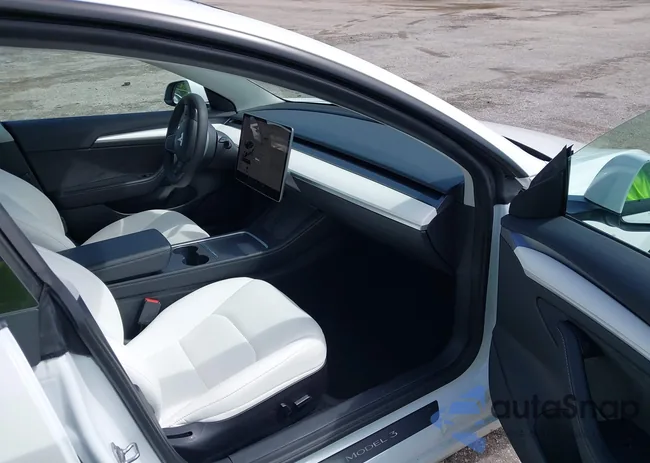 5YJ3E1EA1NF348954: 43339132