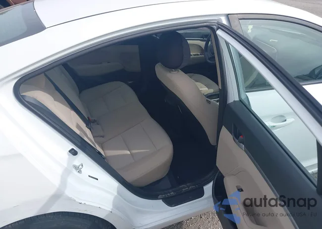 5NPD74LF0JH302395: 43339192