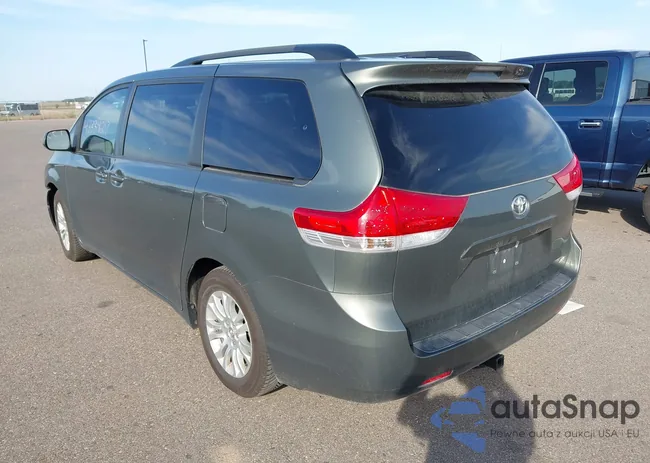 5TDYK3DC8ES424579: 43339217