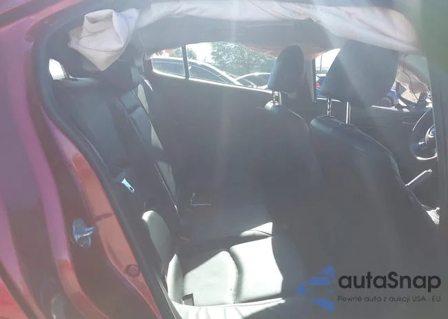 3MZBM1W74FM154334: 43338317