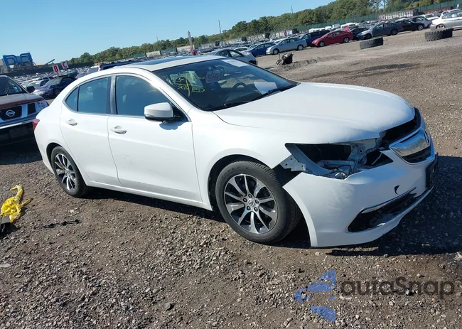 19UUB1F33FA017950: 43338375