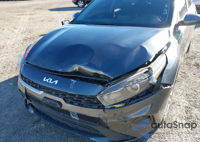 3KPF24AD7PE609231: 43338383