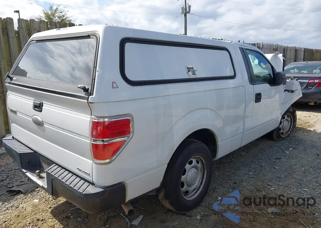 1FTMF1CM8CFB21879: 43338573