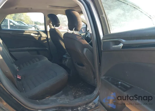 3FA6P0H76ER268099: 43339710