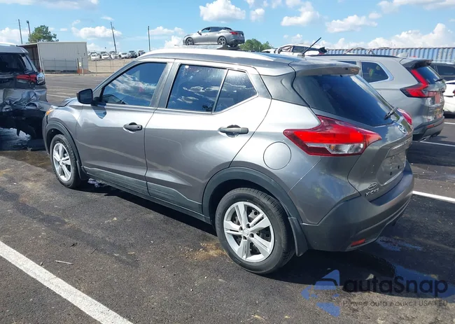 3N1CP5CU8JL529529: 43339809