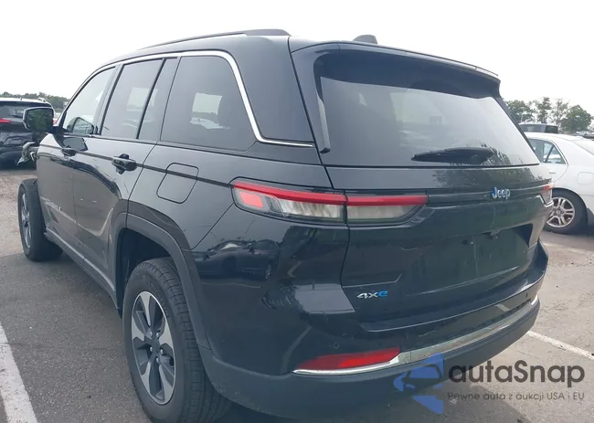 1C4RJYB67PC624035: 43339909