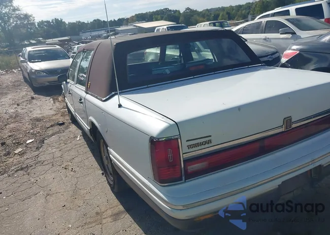 1LNCM82W1MY608209: 43340180