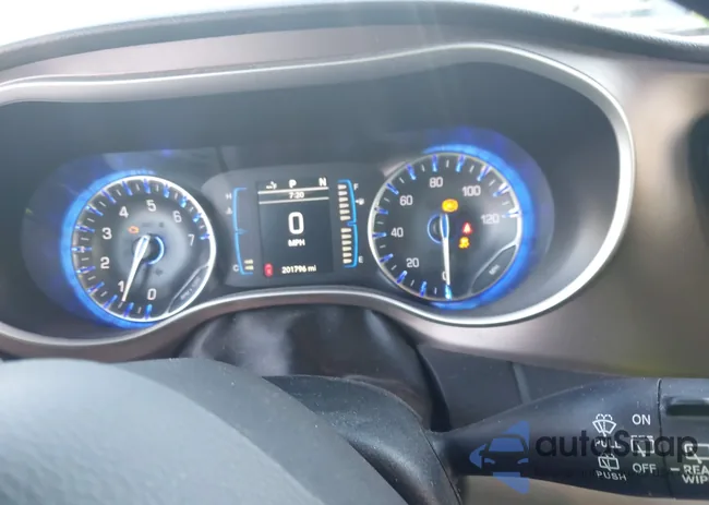 2C4RC1CG4HR739192: 43339413