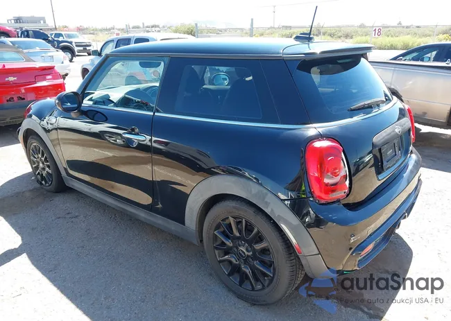 WMWXP7C59F2A40035: 43339436