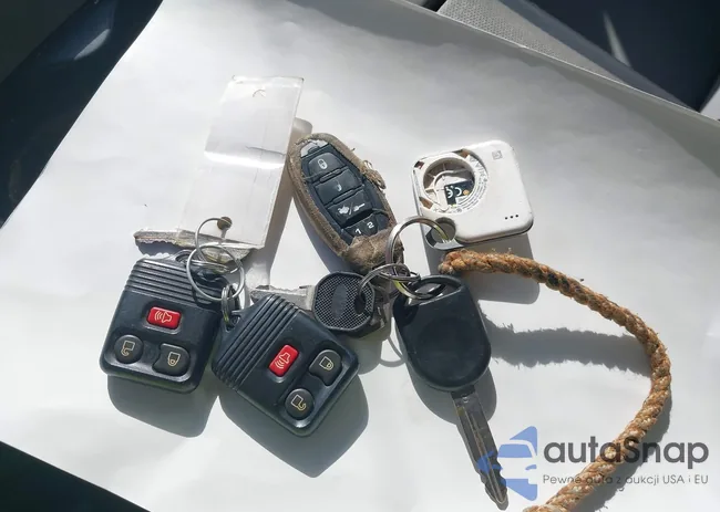 1FTRX12VX7FB73758: 43339480