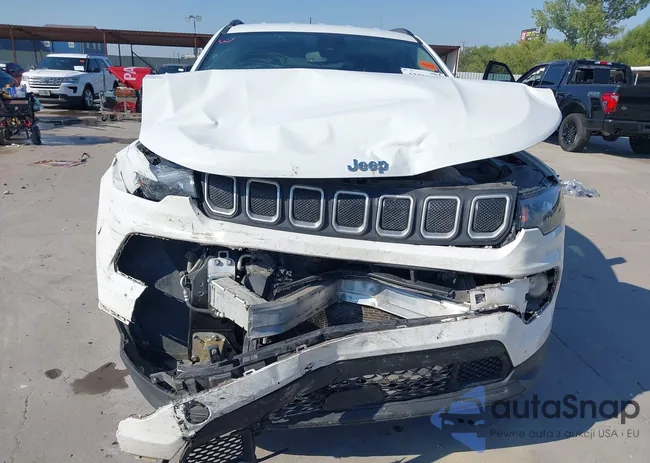 3C4NJDFB1NT153502: 43339555