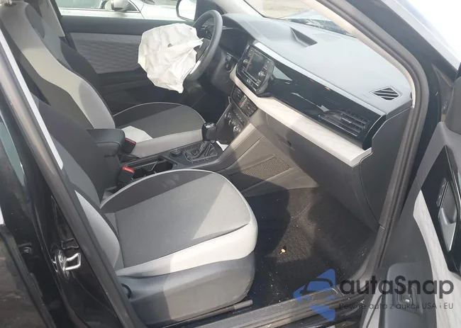 3VVAX7B2XNM051406: 43340751