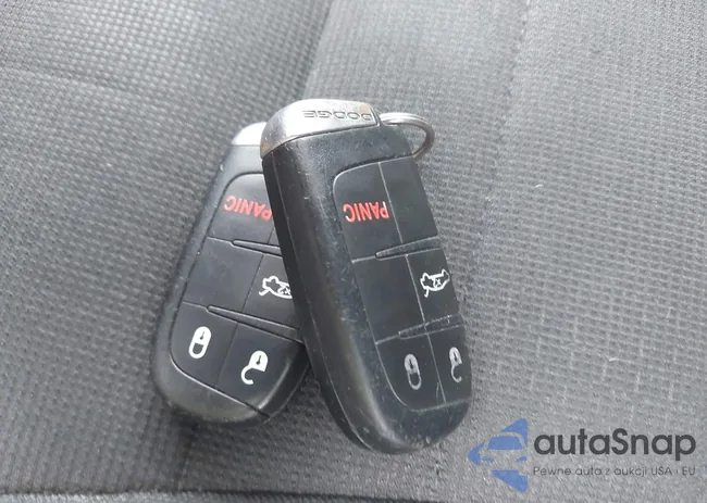 2C3CDXBG6DH711101: 43340858