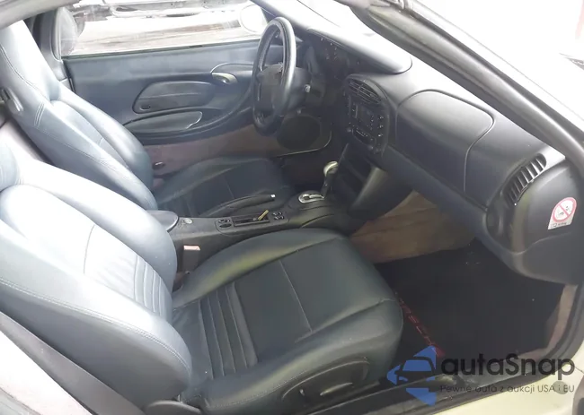 WP0CA2984YS620350: 43341073