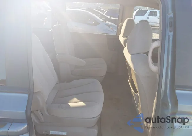 KNDMB233166068410: 43340451