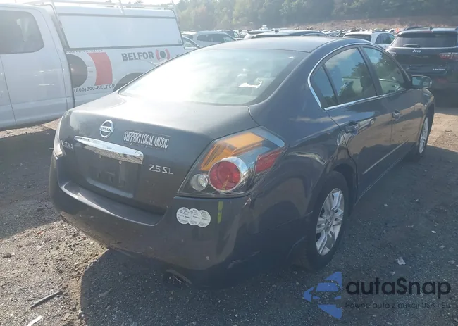 1N4AL2AP5CC163738: 43340505