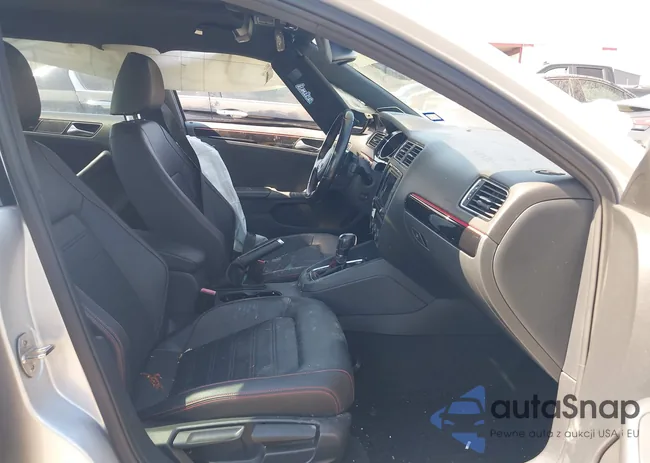 3VW4S7AJXGM320913: 43341710