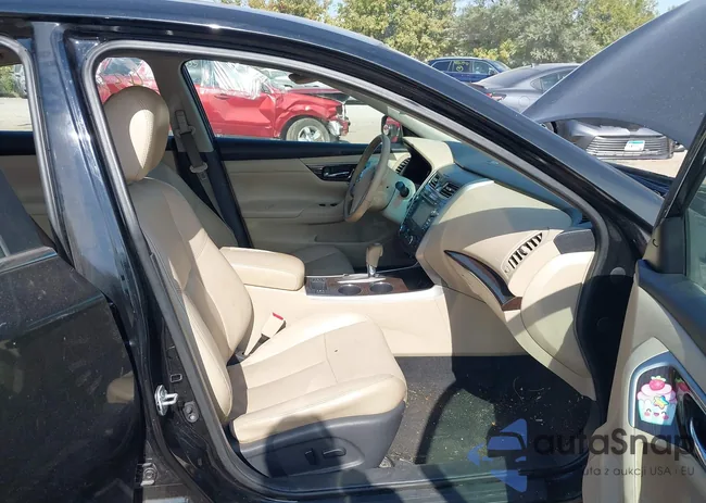 1N4AL3AP2FN350661: 43341973