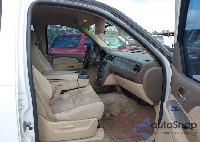 1GNFC13C99R215860: 43342145