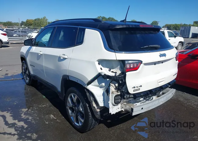 3C4NJDCB8JT175219: 43342215