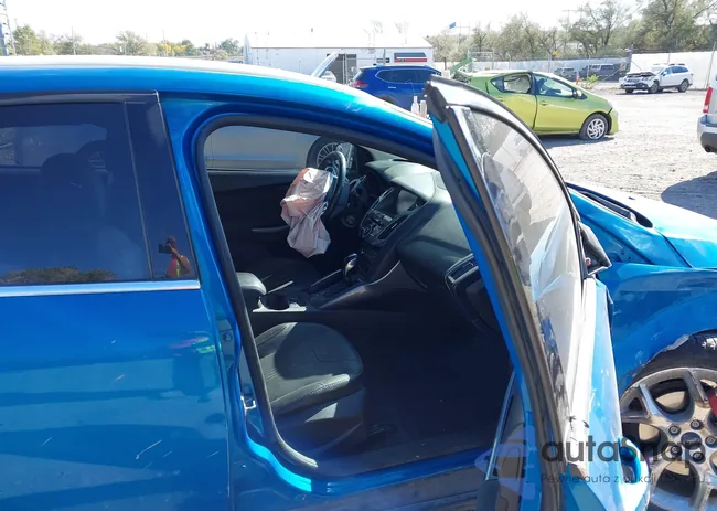 1FADP3J24EL138408: 43342241