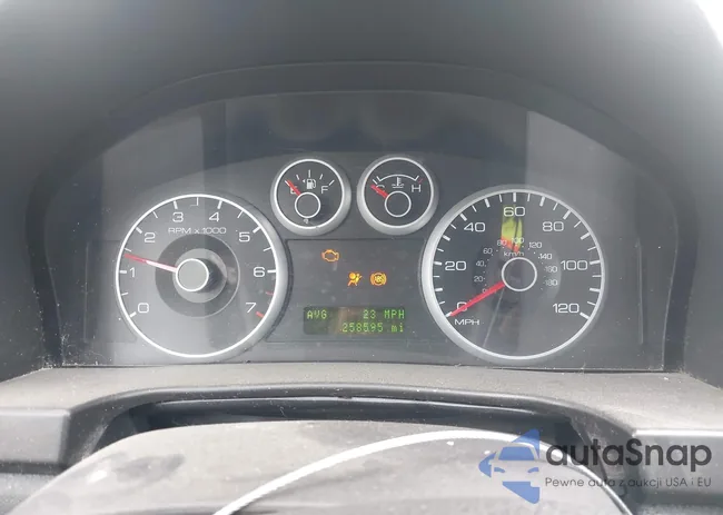 3FAHP07Z87R279619: 43341324