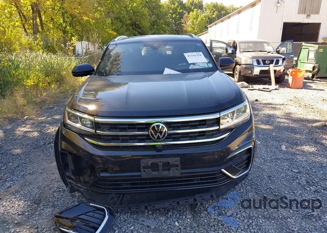 1V2FE2CA3PC226567: 43341358