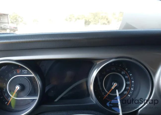 1C4HJXEG5KW528406: 43341427